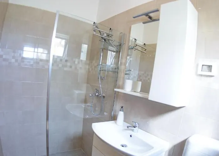 아파트 Zara 빈쿠란