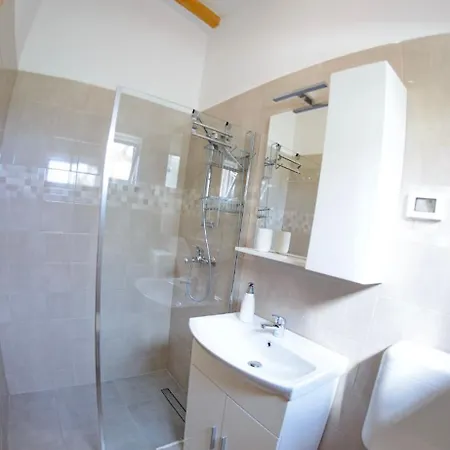 Appartement Zara Vinkuran